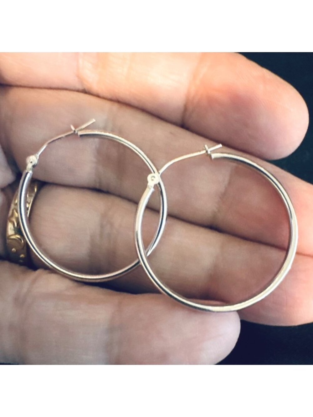 14K White Gold Hoop Earrings 2mm Thick Hinged Posts 1.25" Diameter